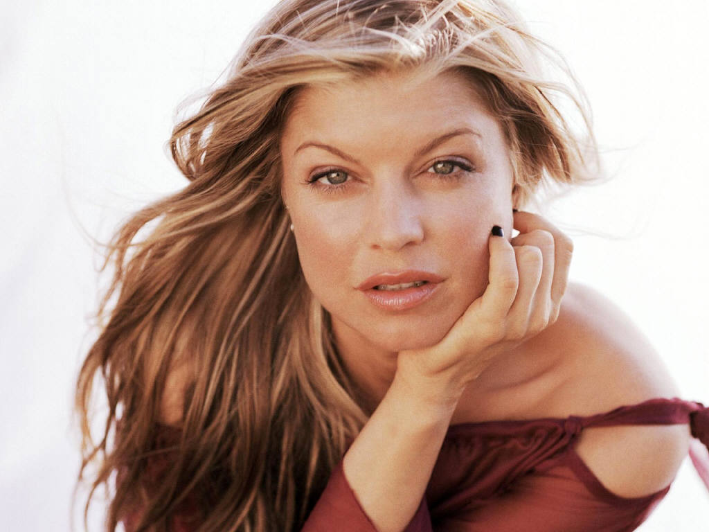 Fergie Sexy Wallpaper Images