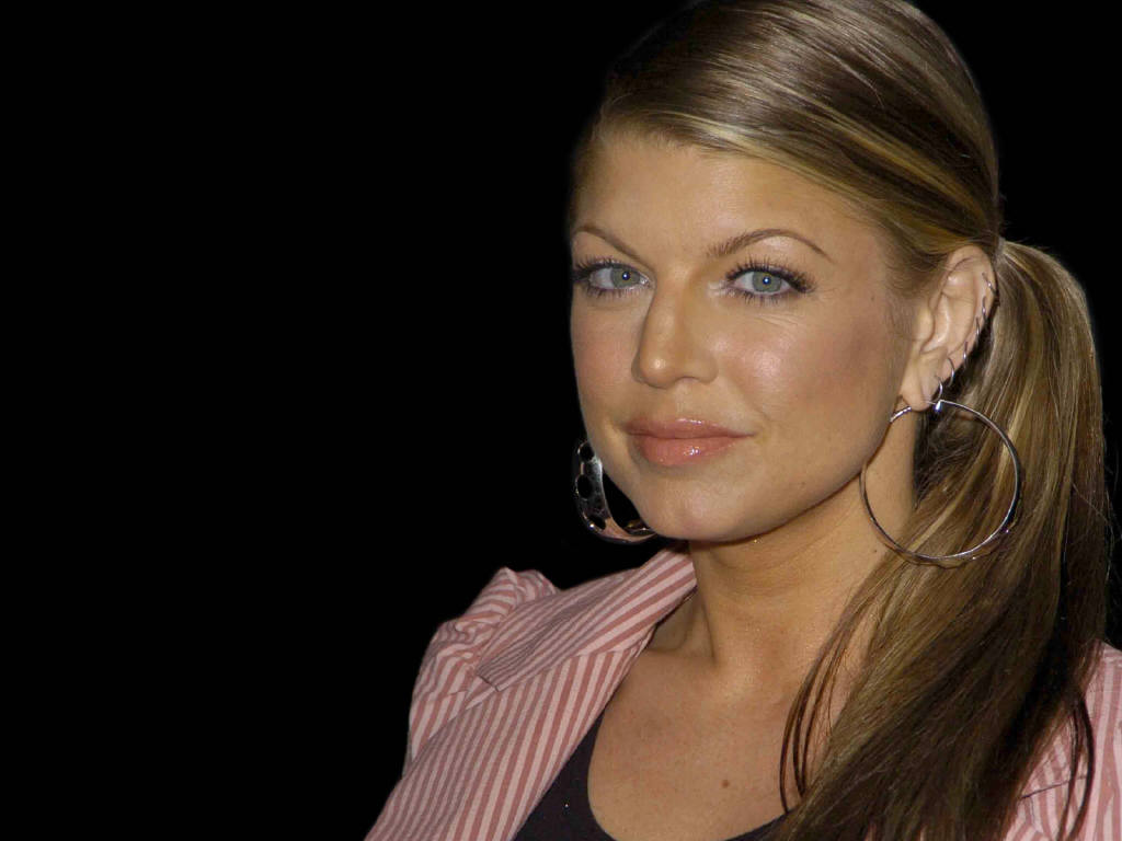 Fergie Sexy Wallpaper Images